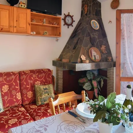 Apartment Cozy In With Kitchen